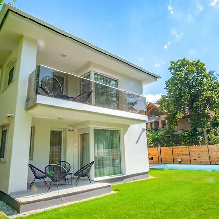 Myflat Batthyany Premium * שיופוק
